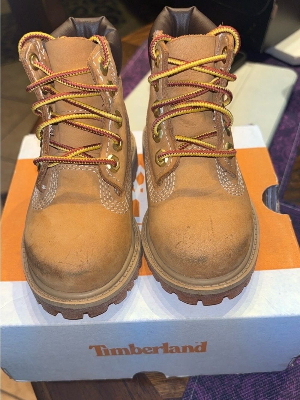 Timberland Toddler Premium 6-Inch Boots Wheat Nubuck Size 6.